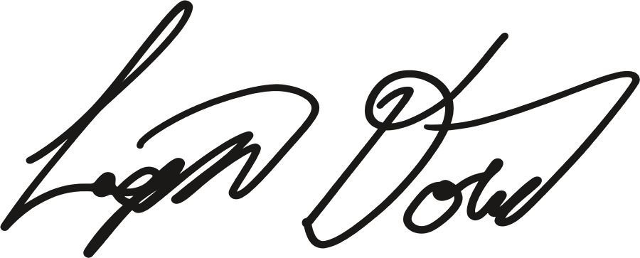 Handwritten signature of Logen, founder of Tech Turtle